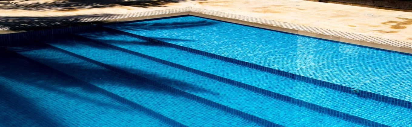 Как избавиться от водорослей в бассейне? - читайте в блоге Aquapolis - блог Aquapolis